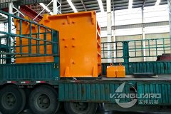 发货现场 | 时产300吨大型破碎生产线项目如期发货